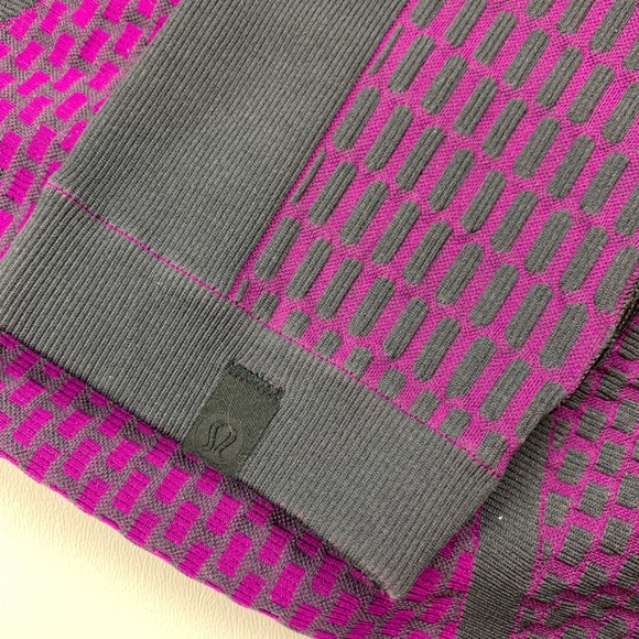 🎉SOLD🎉Lululemon Size 6 All About Bass Leggings - Picture 6 of 8